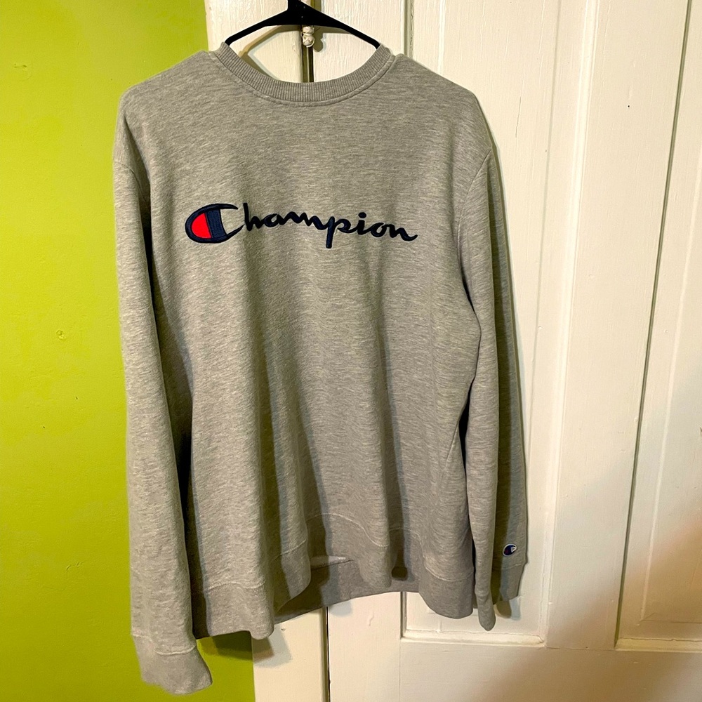 Champion Crewneck Sweater XL Used/Good Condition